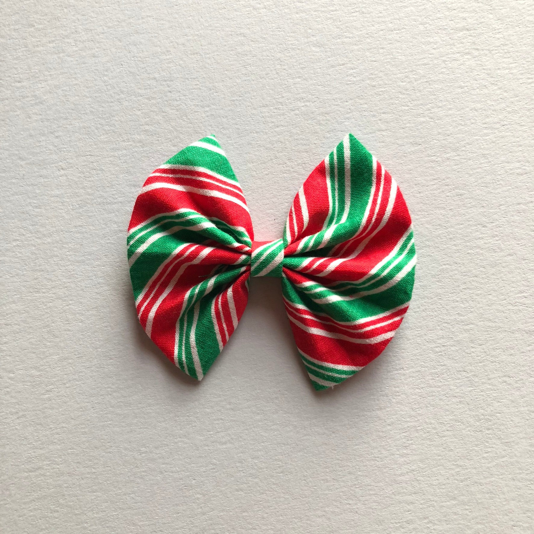 Red and green stripe bow - fan bow 3.5 inch