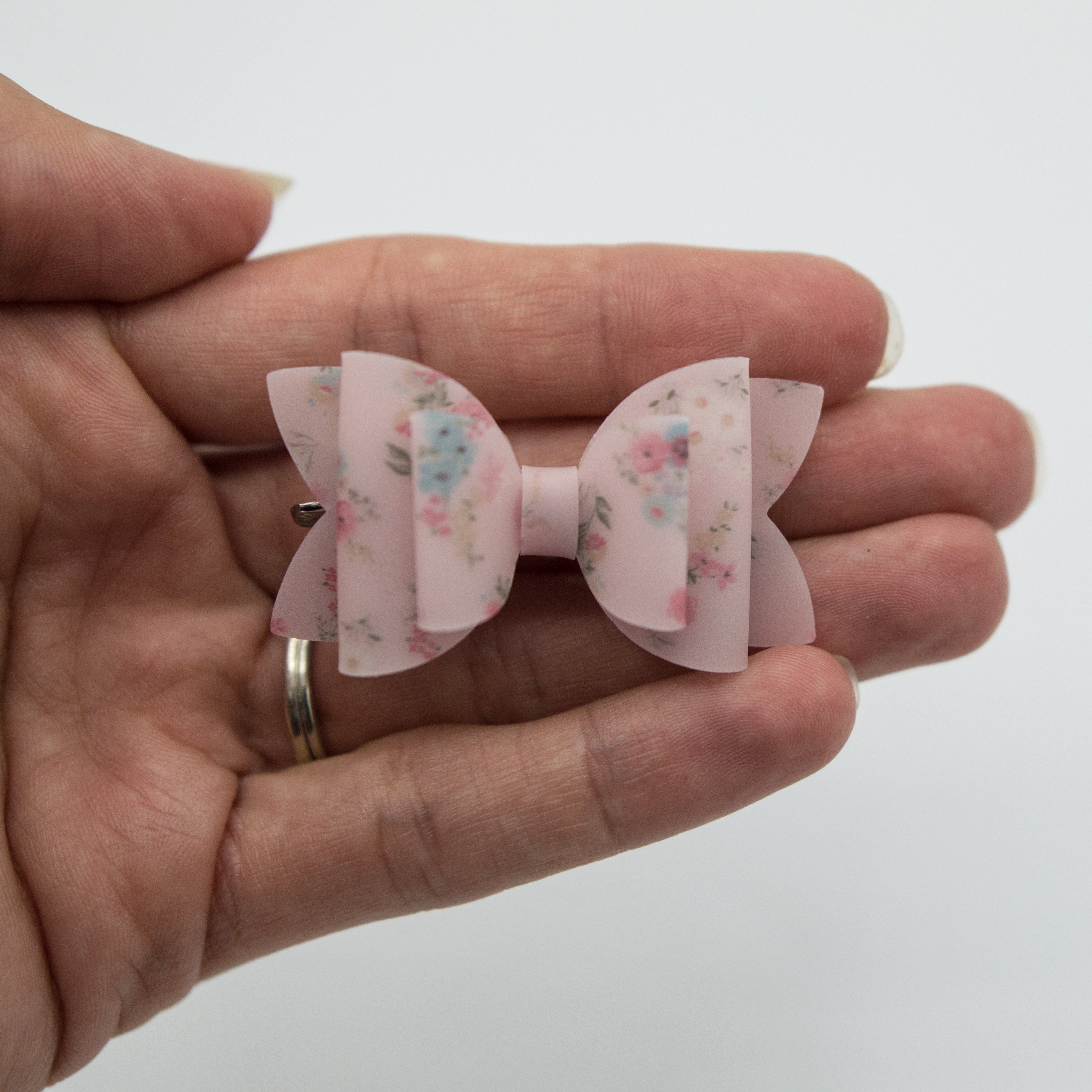 Pink floral jelly bow  - CSS2