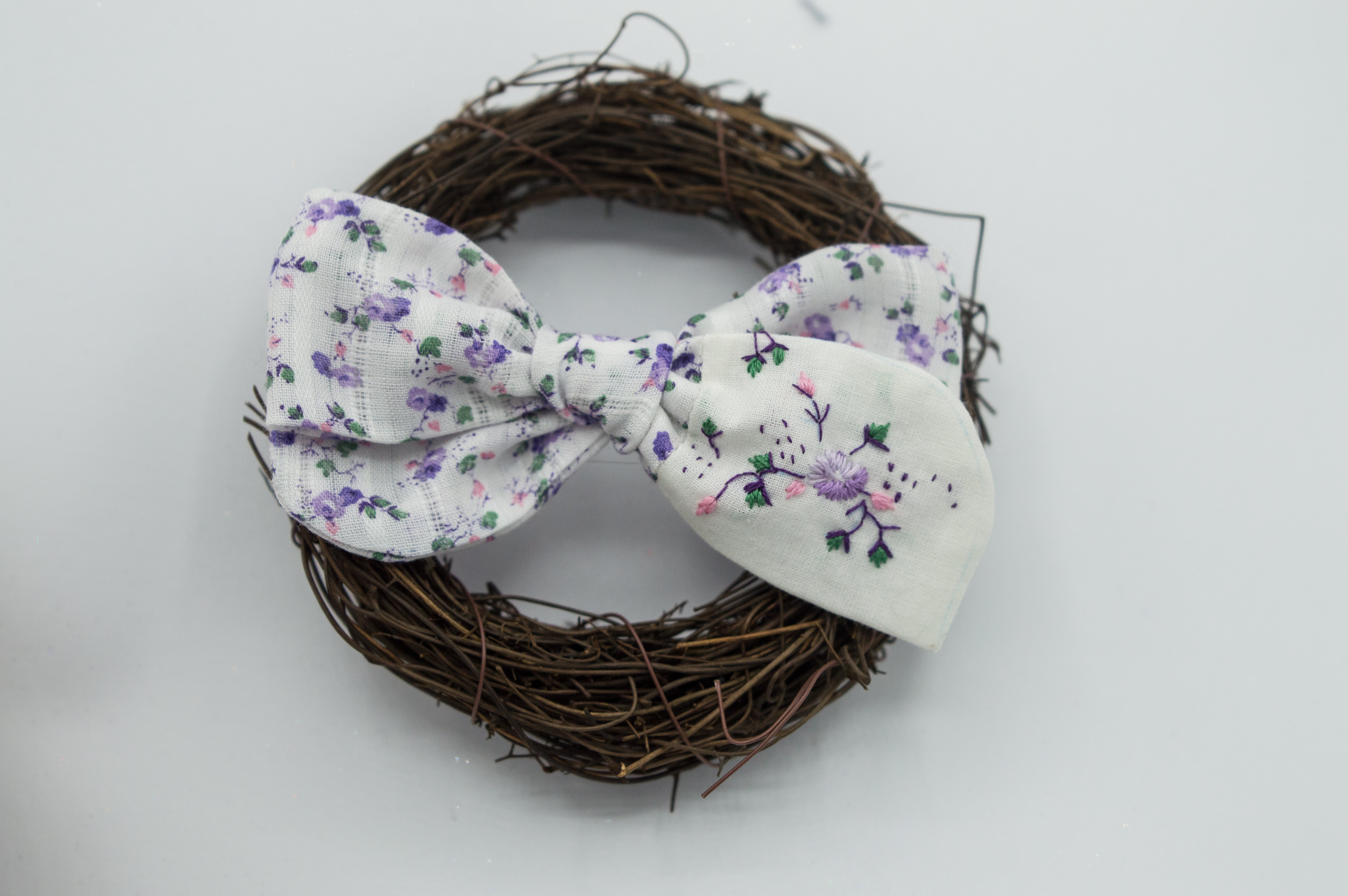 Vintage purple floral River bow w/ embroidery - CSS2