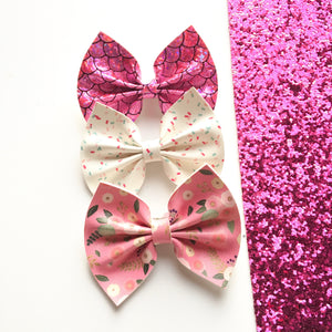 Faux leather bows / mermaid