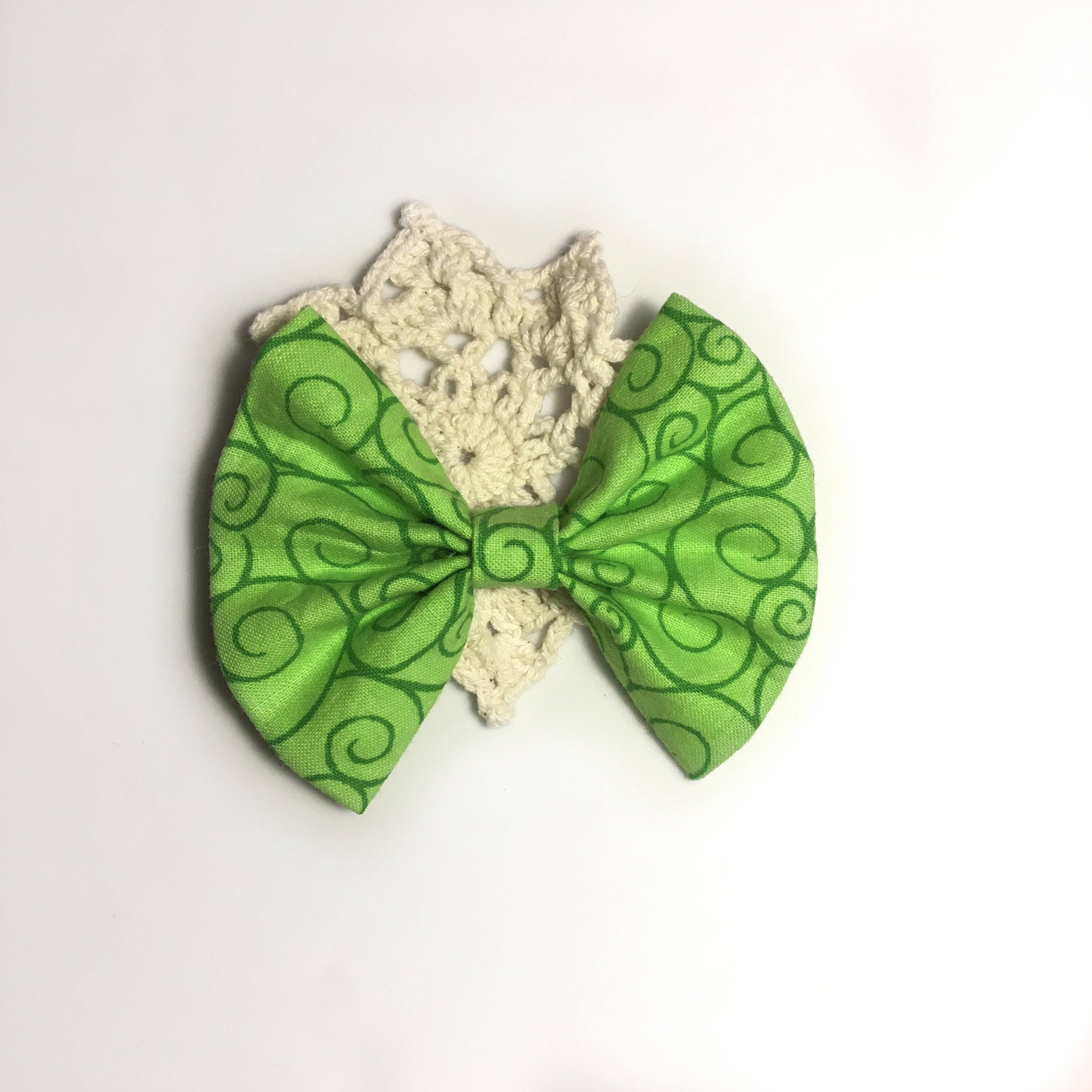 vintage green swirl bow or bow tie