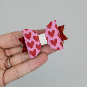 Pink and red hearts Ember Bow - kind