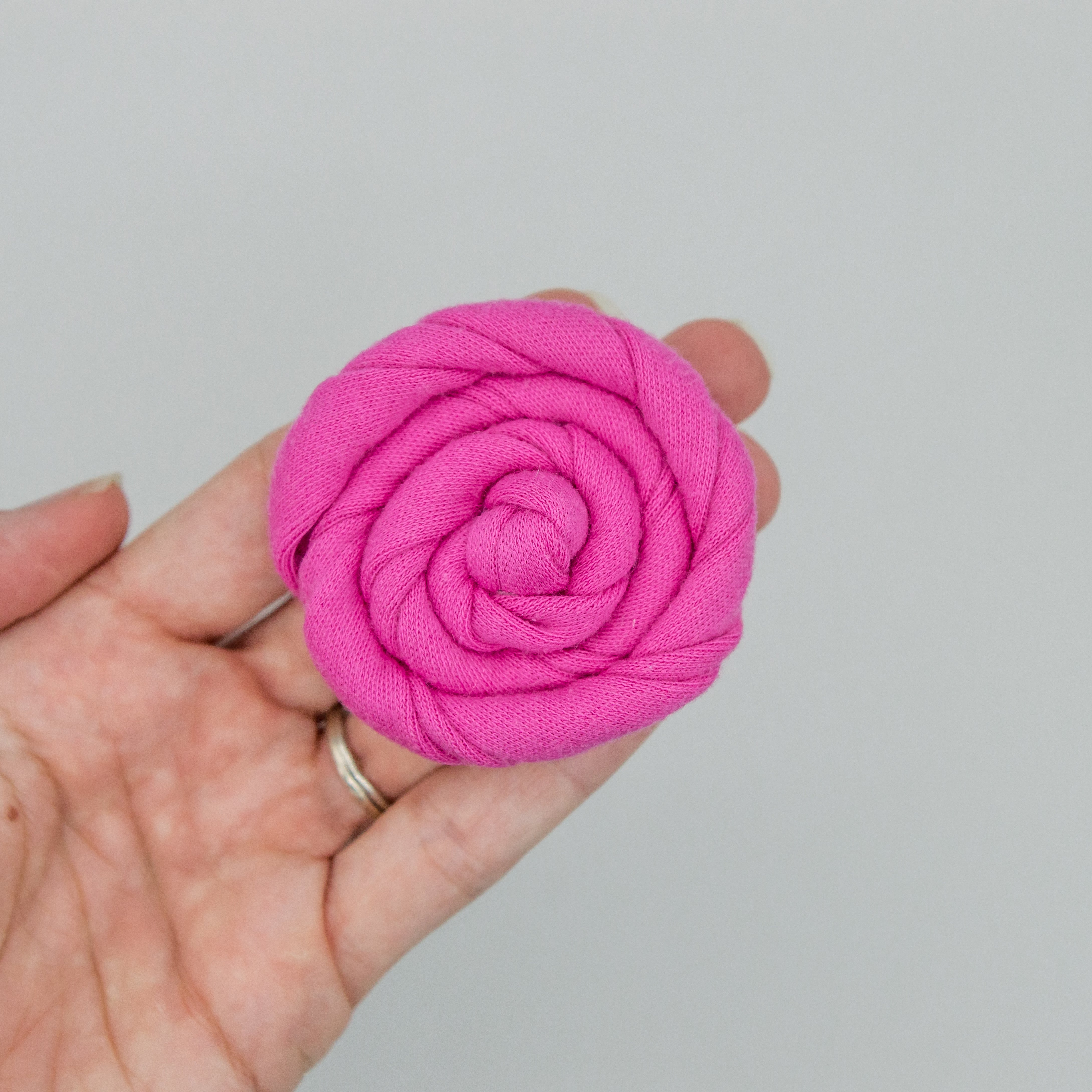 2.5 inch bright pink cotton rose - ATD kind