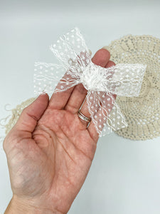 Vintage dot lace River bow -